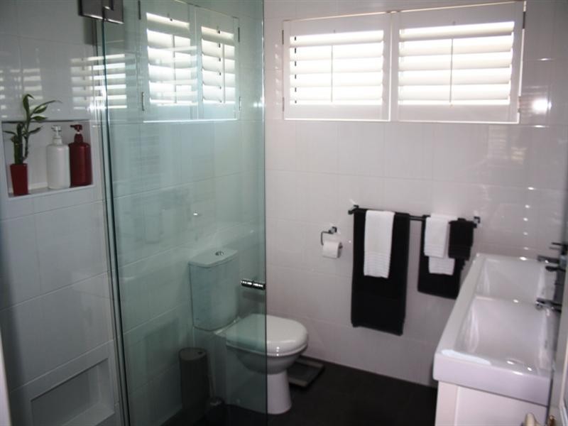 16 Sir Joseph Banks Drive, Pelican Waters QLD 4551