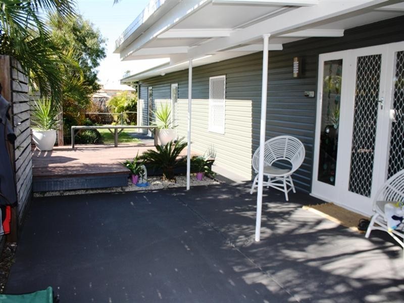 10 Monash Street, Golden Beach QLD 4551