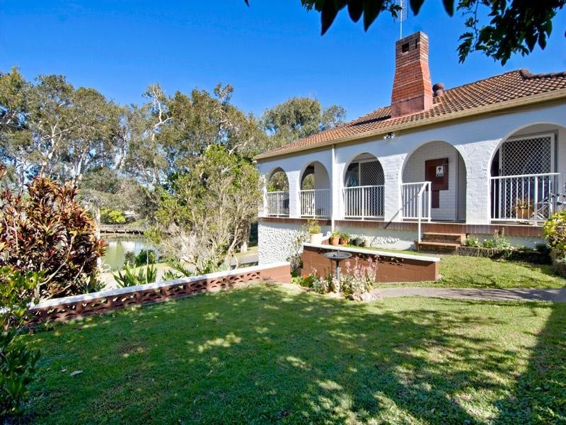 15 Elizabeth Street, Dicky Beach QLD 4551