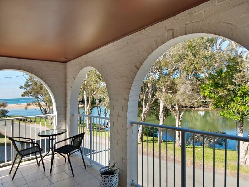 15 Elizabeth Street, Dicky Beach QLD 4551