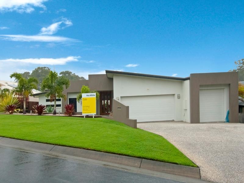 6 Pine Ridge Place, Little Mountain QLD 4551