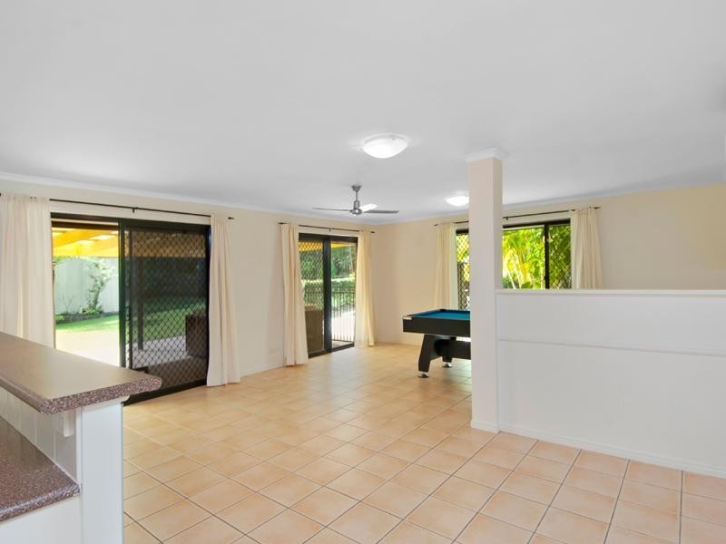 10 Phar Lap Court, Little Mountain QLD 4551