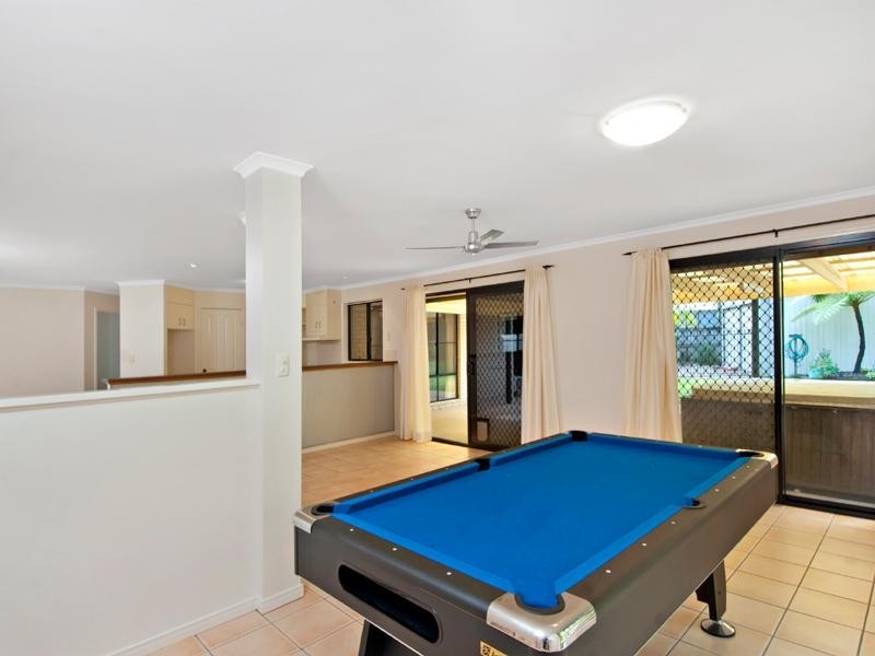 10 Phar Lap Court, Little Mountain QLD 4551