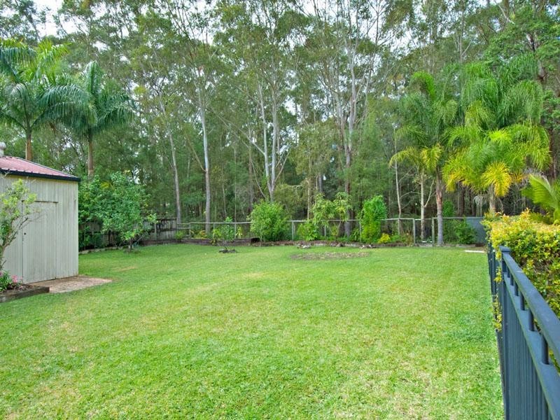 10 Phar Lap Court, Little Mountain QLD 4551