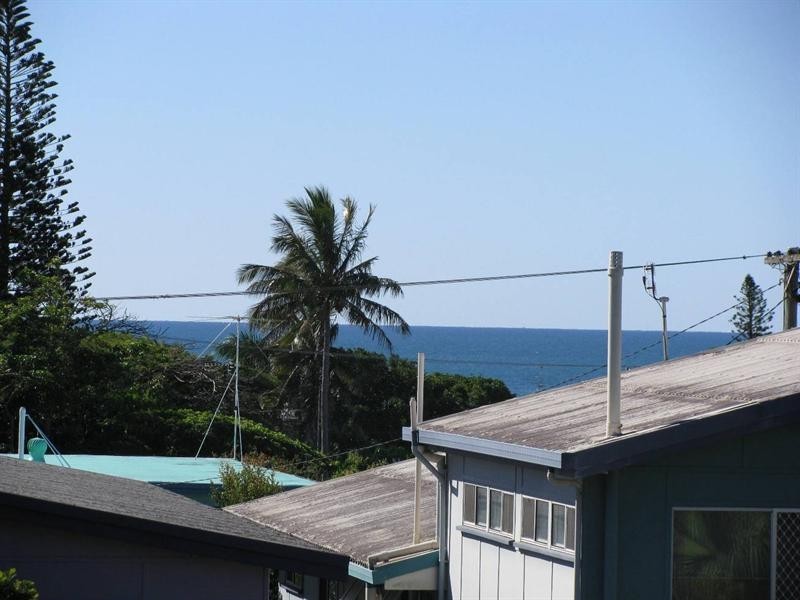 17 Grigor Street, Moffat Beach QLD 4551