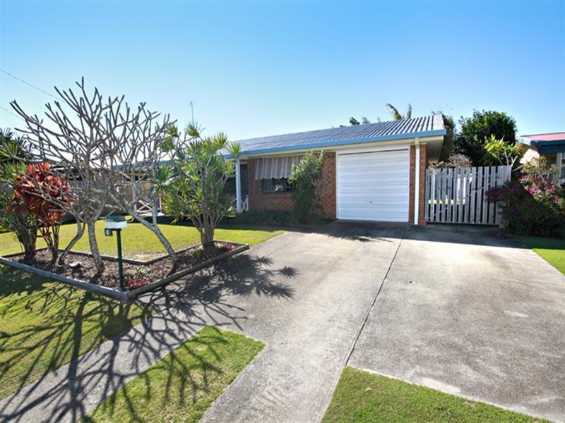 19 Pannaroo Street, Buddina QLD 4575