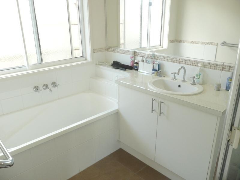 66 Rawson Street, Caloundra West QLD 4551