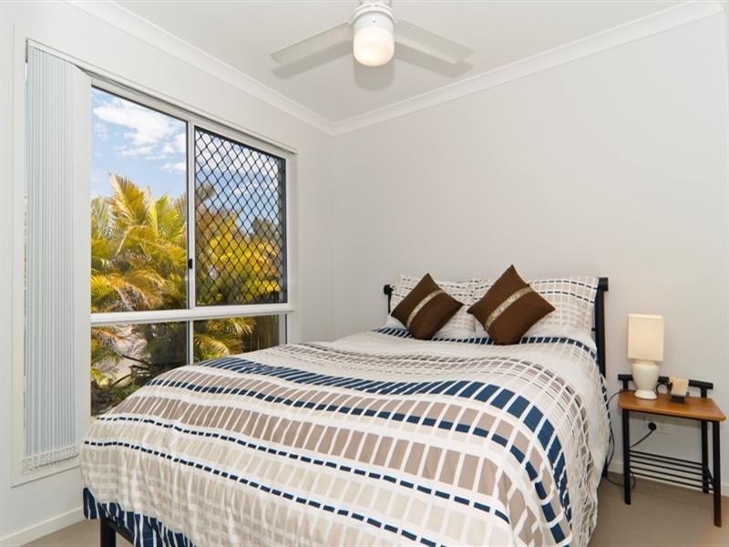 10 Huntley Place, Caloundra West QLD 4551