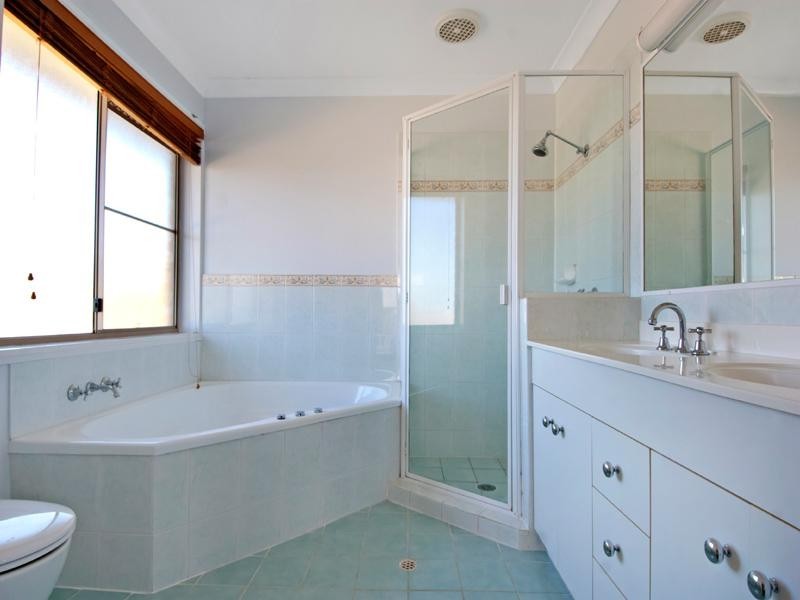 33 Ridgehaven Court, Aroona QLD 4551
