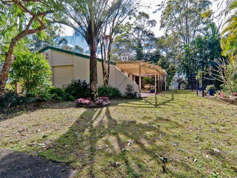 16 Karanne Drive, Mooloolah Valley QLD 4553