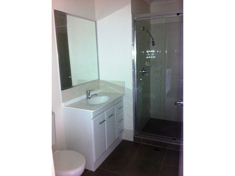 13 Middle Park Street, Little Mountain QLD 4551