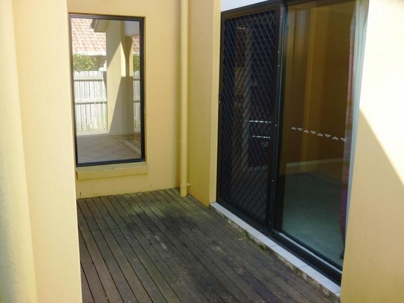 15 O’Reilly Drive, Caloundra West QLD 4551