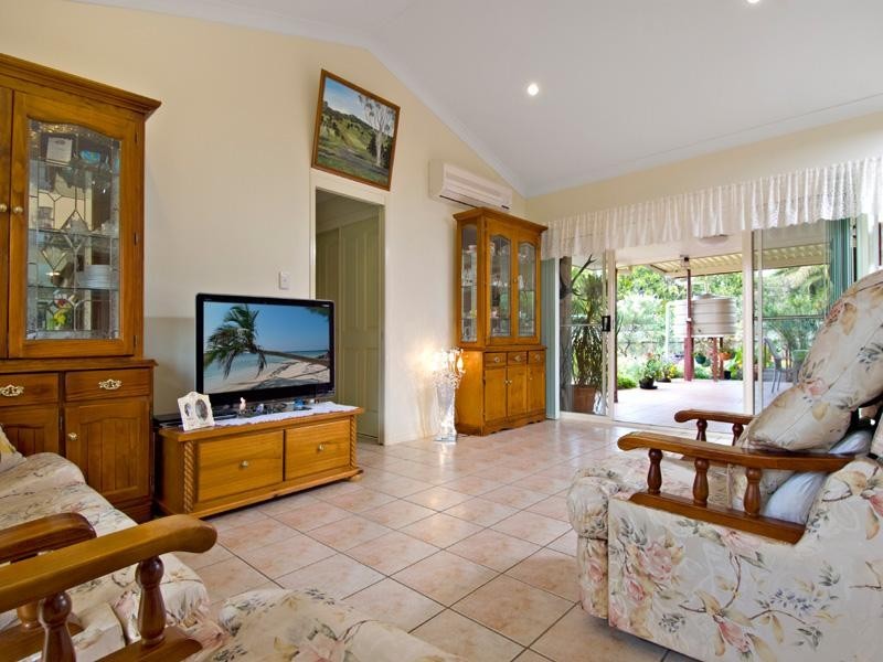 10 Ghostgum Close, Little Mountain QLD 4551