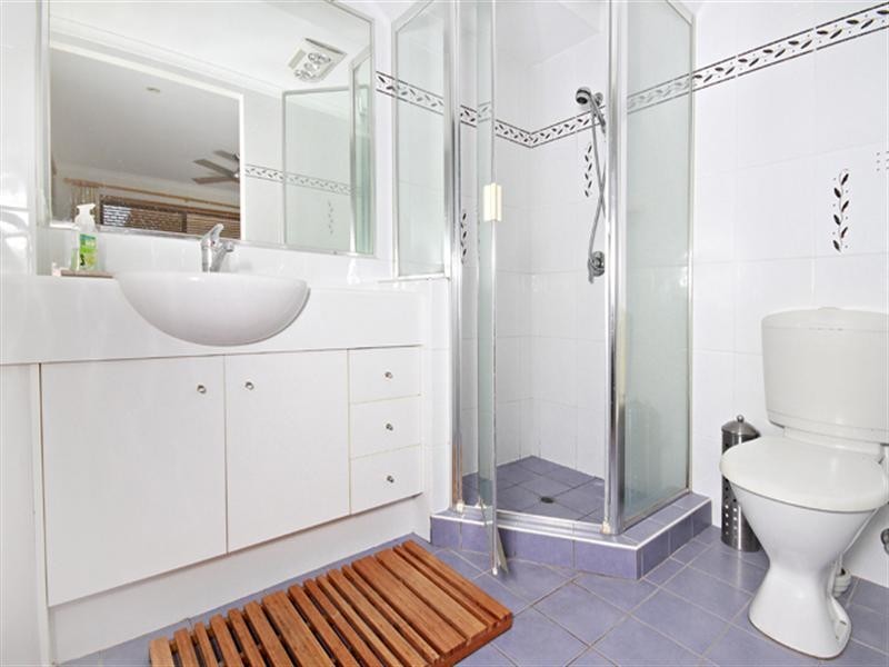 21 Sanibel Court, Kawana Island QLD 4575