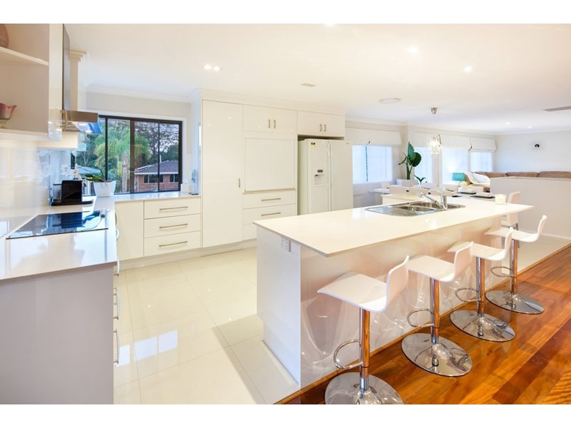 12 Marisa Court, Moffat Beach QLD 4551