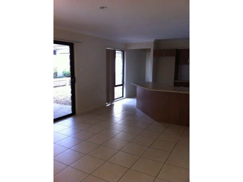 14 Greenview Avenue, Beerwah QLD 4519