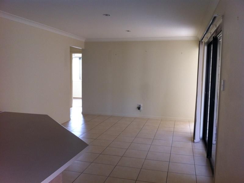 14 Greenview Avenue, Beerwah QLD 4519