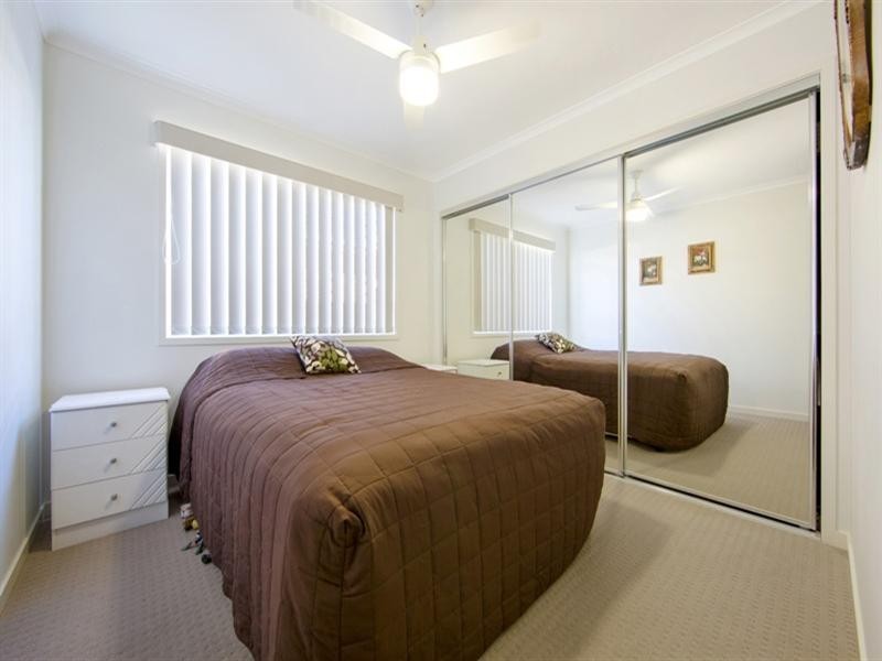 2/16 Cumberland Crescent, Meridan Plains QLD 4551