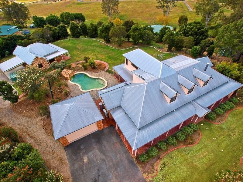 7 Stavewood Court, Highvale QLD 4520