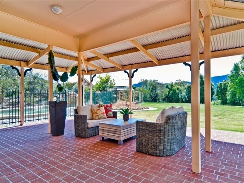 7 Stavewood Court, Highvale QLD 4520