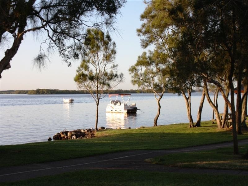 6 Monash Street, Golden Beach QLD 4551