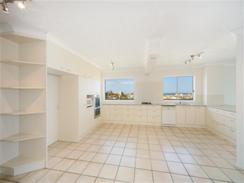 Unit 21 ‘Canberra Heights’ 35 Canberra Terrace, Kings Beach QLD 4551