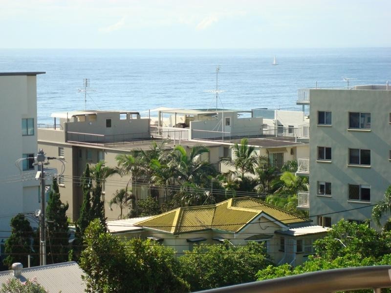 5/8 Mahia Terrace, Kings Beach QLD 4551