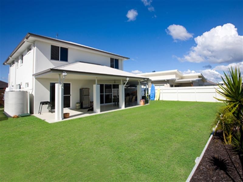 4 Reef Court, Birtinya QLD 4575
