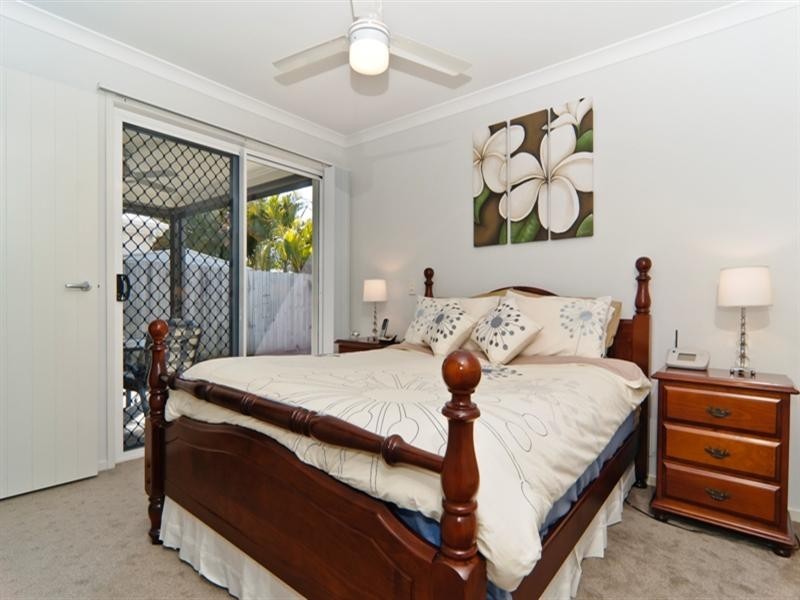 10 Huntley Place, Caloundra West QLD 4551