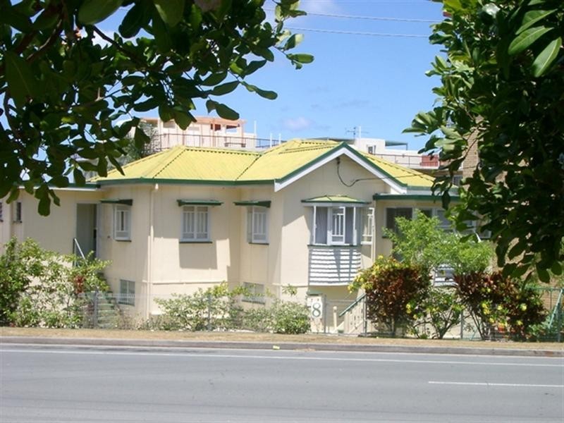 8 Moreton Parade, Kings Beach QLD 4551
