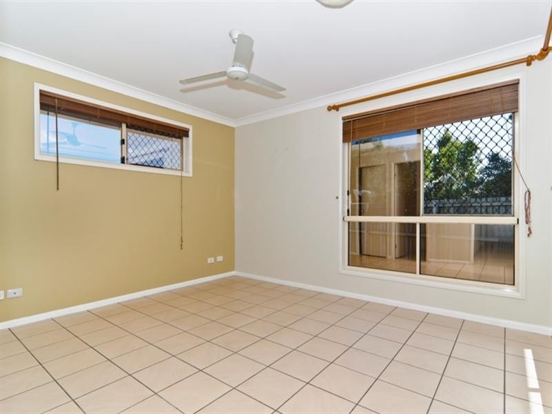 9 Primrose Place, Little Mountain QLD 4551