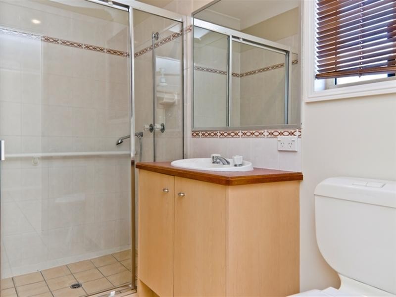 9 Primrose Place, Little Mountain QLD 4551