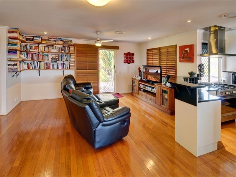 30 Normandy Crescent, Aroona QLD 4551