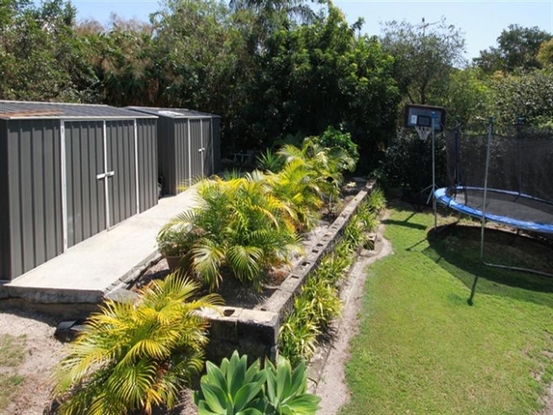 1 Prunus Place, Aroona QLD 4551