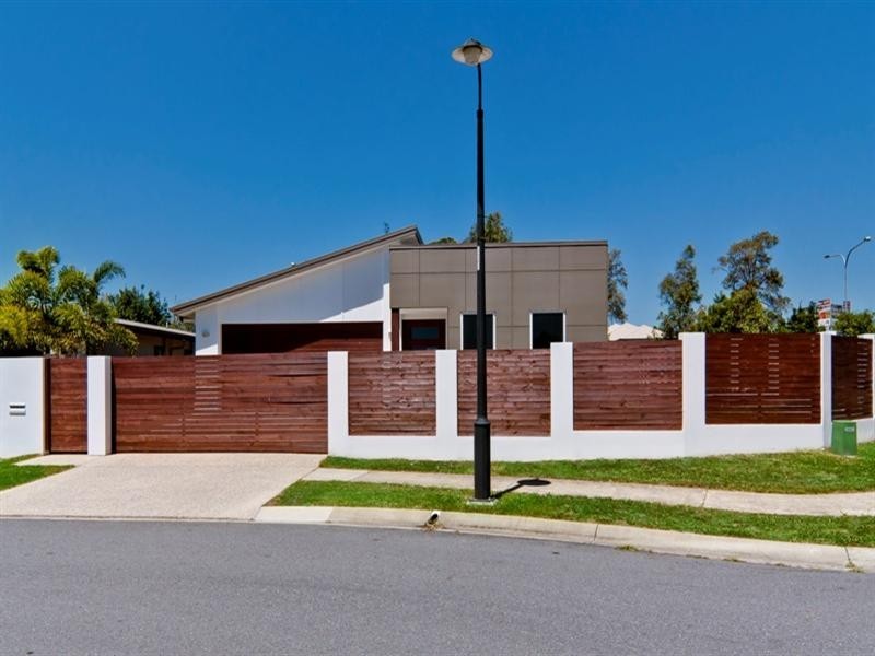 25 Alicia Circuit, Little Mountain QLD 4551