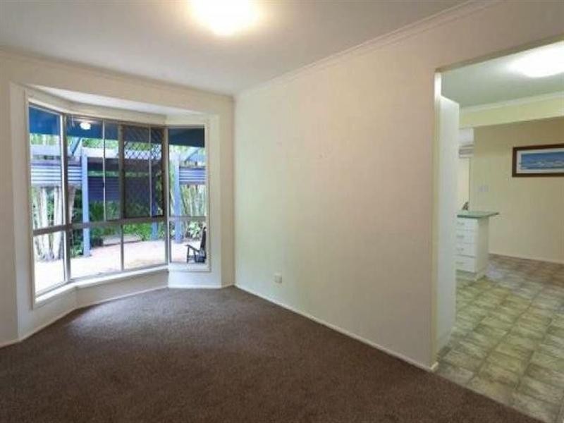 2 Lorinya Court, Battery Hill QLD 4551