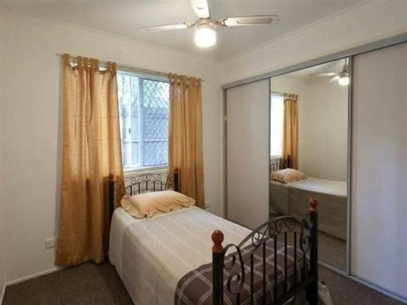 2 Lorinya Court, Battery Hill QLD 4551