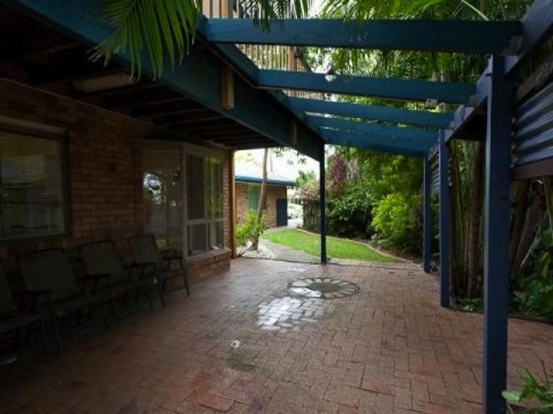 2 Lorinya Court, Battery Hill QLD 4551