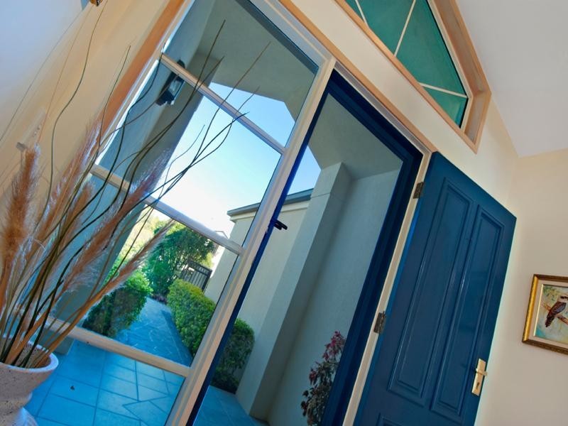 7 Elimbah Street, Pelican Waters QLD 4551