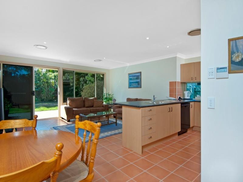 7 Elimbah Street, Pelican Waters QLD 4551