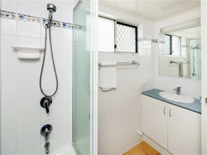 Unit 5 ‘Estoril’ 38 McIlwraith Street, Moffat Beach QLD 4551