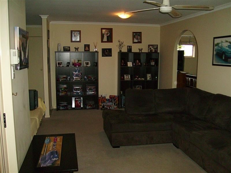 10 Moreton Bay Drive, Caloundra West QLD 4551