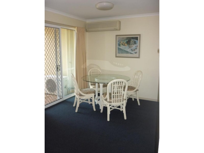 22 ‘Oaks’ 2 Landsborough Parade, Golden Beach QLD 4551