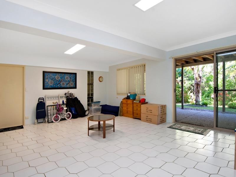 6 Samuel Court, Moffat Beach QLD 4551