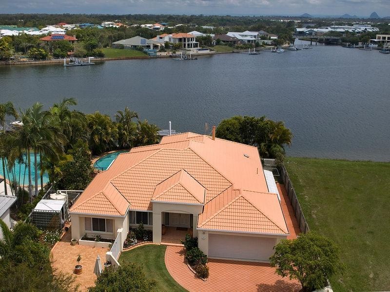 2 Cowiebank Place, Pelican Waters QLD 4551
