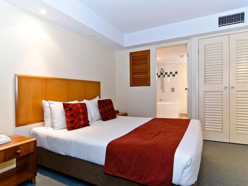 Unit 812 ‘Worldmark’ 75 Golden Beach Esplanade, Golden Beach QLD 4551