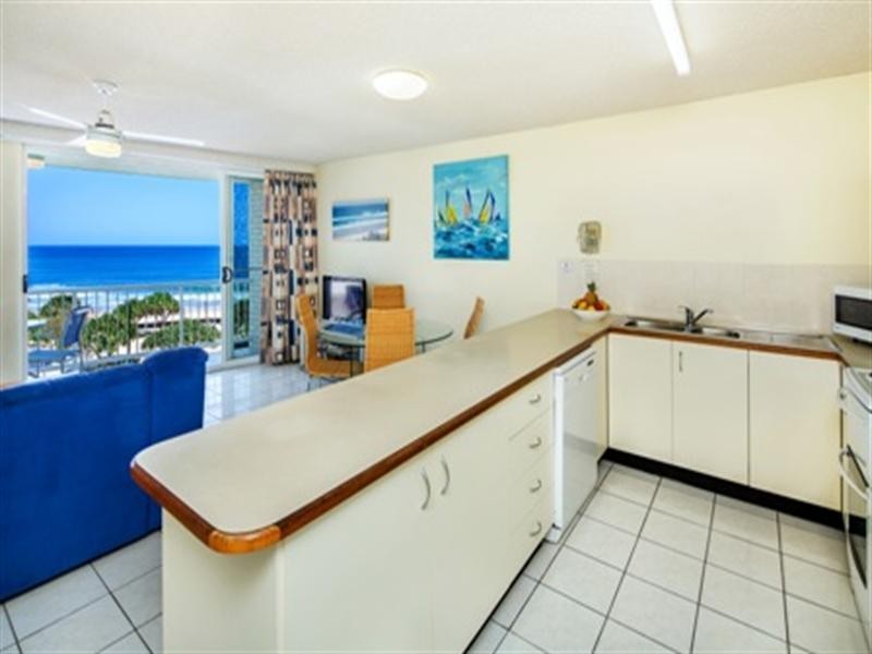 Unit 15 ‘Capeview’ 28 Orvieto Terrace, Kings Beach QLD 4551
