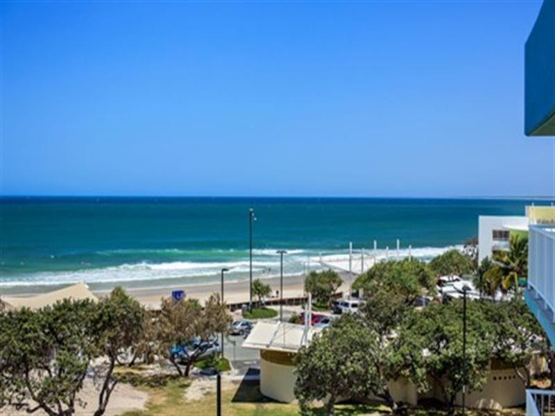 Unit 15 ‘Capeview’ 28 Orvieto Terrace, Kings Beach QLD 4551