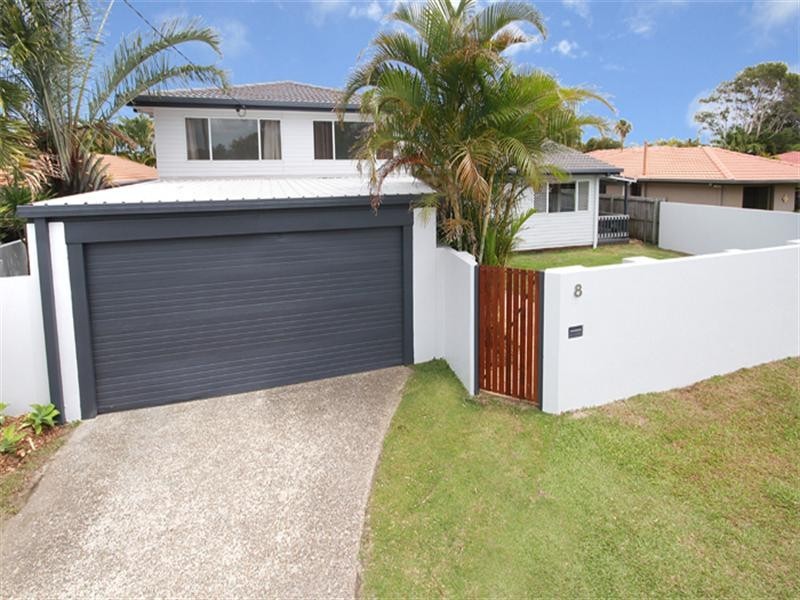 8 Mallawa Street, Buddina QLD 4575