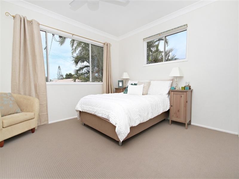 8 Mallawa Street, Buddina QLD 4575